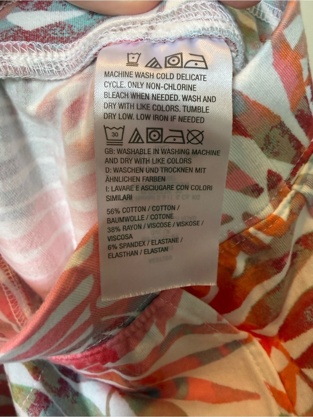 # D&Co XL Cropped Tropical Leaf Print Beach Pants - Picture 6 of 6